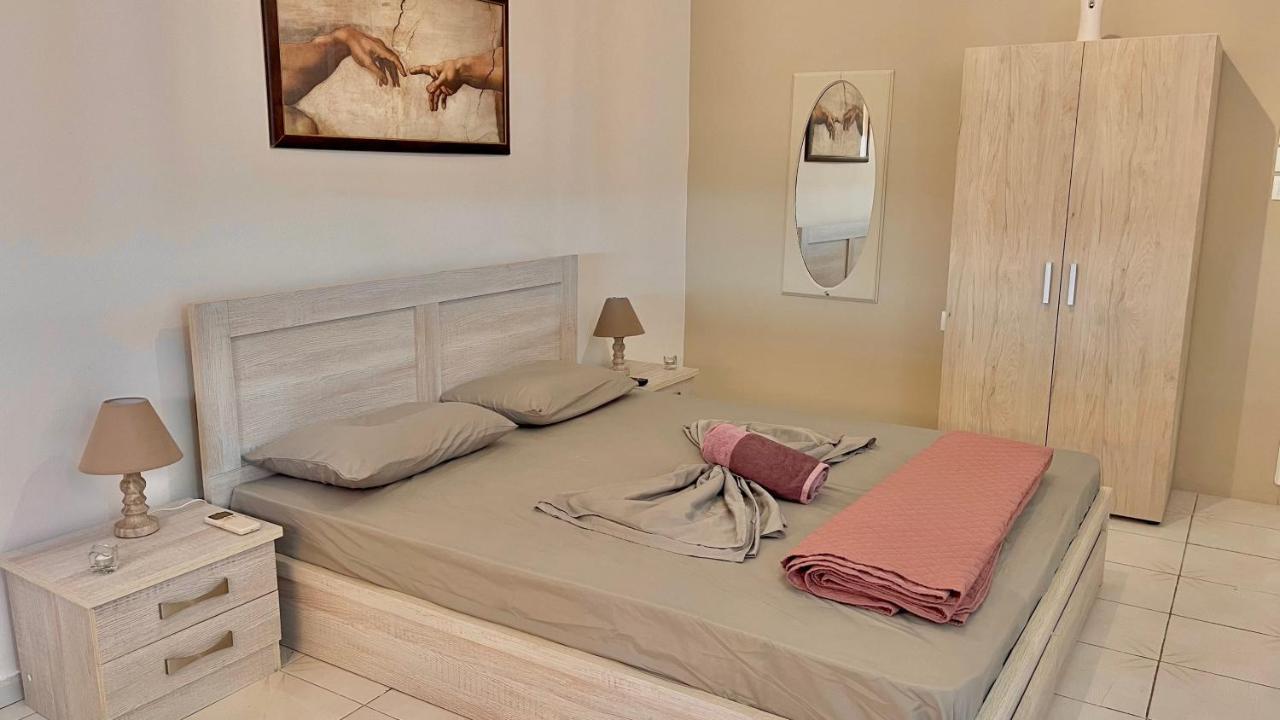 Seaview Apartments Anavyssos Extérieur photo