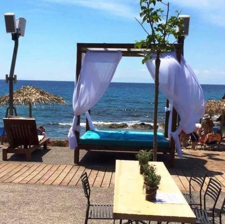 Seaview Apartments Anavyssos Extérieur photo